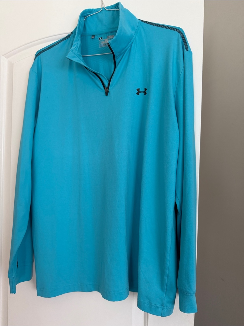 Under Armour Men’s Long-Sleeve 1/4 Zip Shirt - Bright Teal Blue